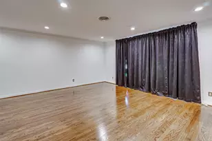 1202 Shadeland Dr, Houston, TX 77043 - Photo 8