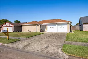 10107 Rocky Hollow Rd, La Porte, TX 77571 - Photo 2