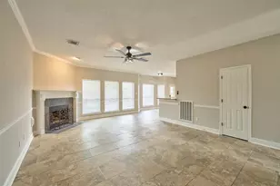 28130 Laura Ct, Conroe, TX 77385 - Photo 10