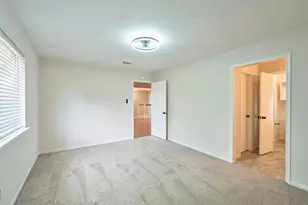28130 Laura Ct, Conroe, TX 77385 - Photo 36