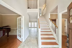 28130 Laura Ct, Conroe, TX 77385 - Photo 2