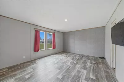21613 County Road 37492, Cleveland, TX 77327 - Photo 18