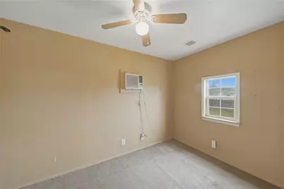 21613 County Road 37492, Cleveland, TX 77327 - Photo 28