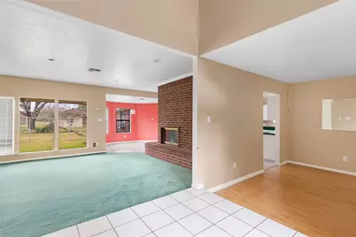 1002 Ransom Street, Anahuac, TX 77514 - Photo 10