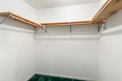 1002 Ransom Street, Anahuac, TX 77514 - Photo 24