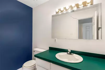 1002 Ransom Street, Anahuac, TX 77514 - Photo 26