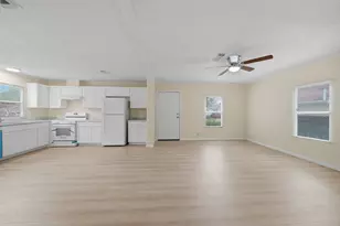 11730 Greenglen Dr, Houston, TX 77044 - Photo 10