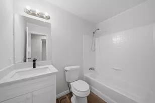 11730 Greenglen Dr, Houston, TX 77044 - Photo 26