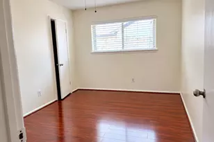 8831 Hendon Ln, Houston, TX 77036 - Photo 18
