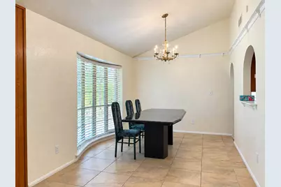 8831 Hendon Ln, Houston, TX 77036 - Photo 12