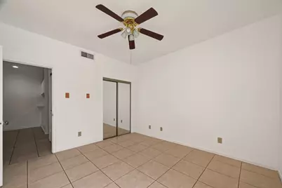 2121 El Paseo #2005, Houston, TX 77054 - Photo 8