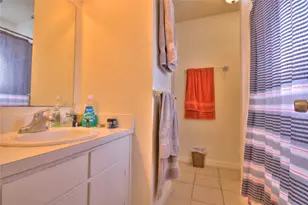 2807 N Brompton Dr, Pearland, TX 77584 - Photo 8