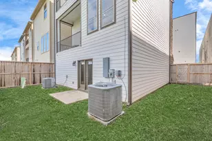 4962 Edison Park Ln, Houston, TX 77081 - Photo 36