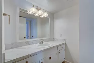 513 Ridge St, Houston, TX 77009 - Photo 12