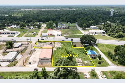 915 Highway 90, Liberty, TX 77575 - Photo 4