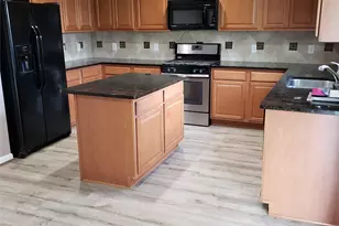 29314 Legends Bluff Dr, Spring, TX 77386 - Photo 8