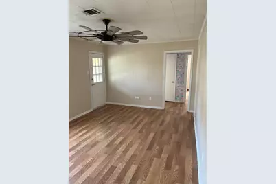 104 Draper Street, Columbus, TX 78934 - Photo 6