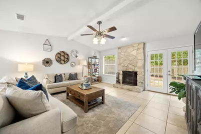 5921 Avery Island Avenue, Austin, TX 78727 - Photo 2