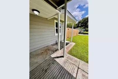 2307 Windsor Lane, Pasadena, TX 77506 - Photo 6
