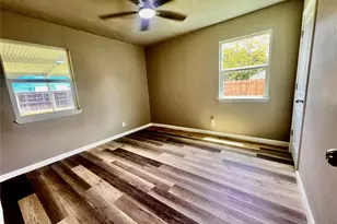 2307 Windsor Ln, Pasadena, TX 77506 - Photo 20