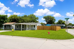 2307 Windsor Ln, Pasadena, TX 77506 - Photo 2