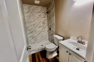 2307 Windsor Ln, Pasadena, TX 77506 - Photo 16
