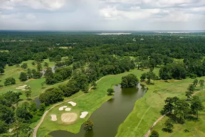 10 Shorelake Drive, Kingwood, TX 77339 - Photo 10