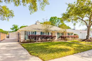 6134 Wigton Dr, Houston, TX 77096 - Photo 2