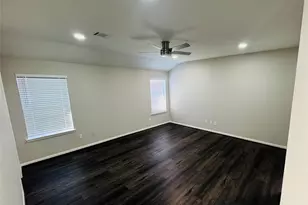 9530 Flying Eagle Ct, Houston, TX 77083 - Photo 12