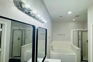 9530 Flying Eagle Ct, Houston, TX 77083 - Photo 16