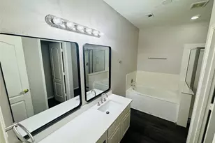 9530 Flying Eagle Ct, Houston, TX 77083 - Photo 14