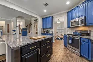 21847 Mount Hunt Dr, Spring, TX 77388 - Photo 10