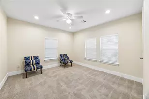 216 E 32nd St, Houston, TX 77018 - Photo 22