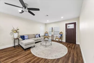 216 E 32nd Street, Houston, TX 77018 - Photo 6