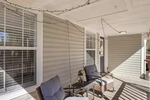 410 Hillcrest St, Lumberton, TX 77657 - Photo 10