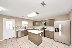 2203 Gable Hollow Ln, Katy, TX 77450 - Photo 18