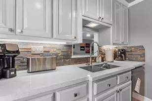 505 Westcott St, Houston, TX 77007 - Photo 12