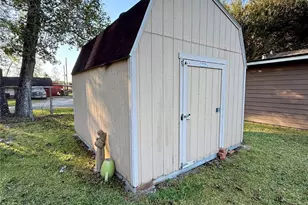 310 Ida Cir, Vidor, TX 77662 - Photo 22