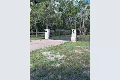 23514 Saratoga Woods Drive, Montgomery, TX 77316 - Photo 4