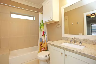 1611 Wakefield Drive, Houston, TX 77018 - Photo 20