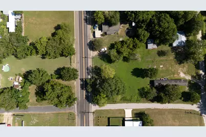 904 Piedmont Drive, Navasota, TX 77868 - Photo 10