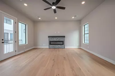 1222 W 24th Street #D, Houston, TX 77008 - Photo 2