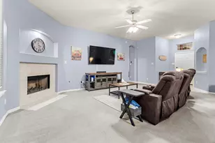 10244 Elmo Ct, Conroe, TX 77302 - Photo 4