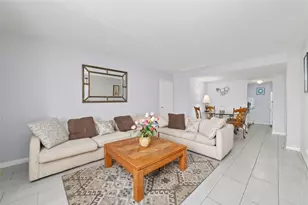 7520 Hornwood Dr 207W, Houston, TX 77036 - Photo 8