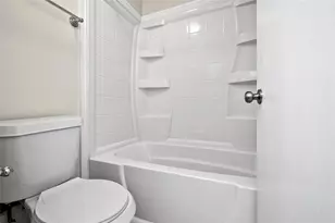 328 S 2nd St, Alvin, TX 77511 - Photo 6