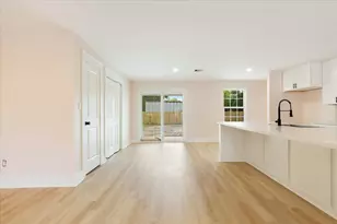 7637 Bellingham Dr, Houston, TX 77028 - Photo 6
