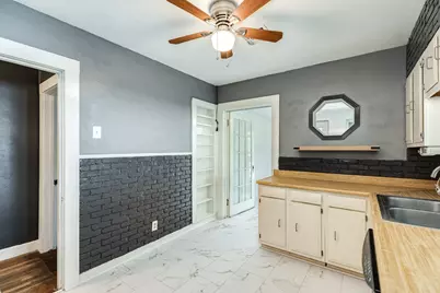 405 13th Avenue N, Texas City, TX 77590 - Photo 10