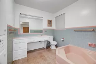 2000 E Fayle St, Baytown, TX 77520 - Photo 18