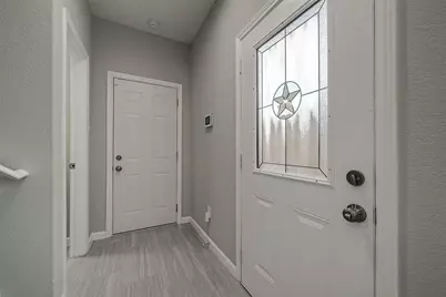 4741 Bricker Street, Houston, TX 77033 - Photo 6