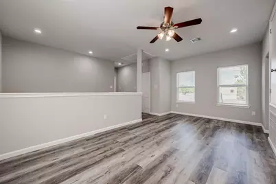 4741 Bricker Street, Houston, TX 77033 - Photo 22